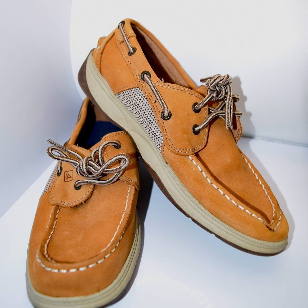 Boys Sperry Intrepid leather tan shoe size 5